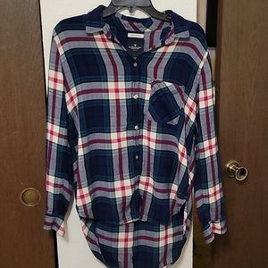 American eagle button down